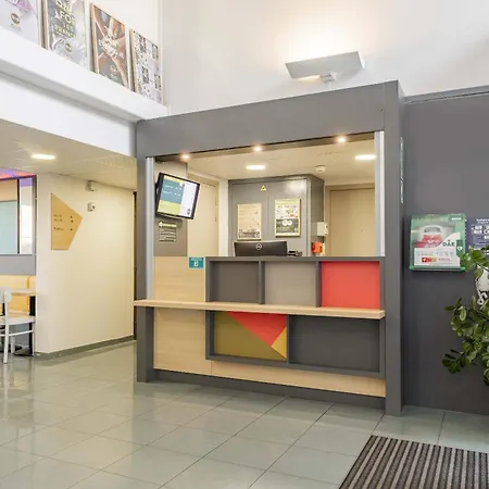 Douai Parc Des Expos Hotel Cuincy