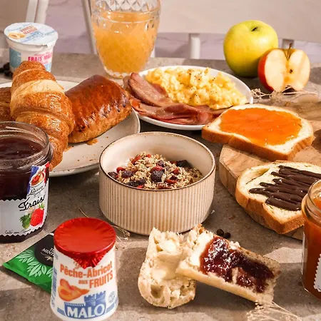 Douai Parc Des Expos Hotel 2*