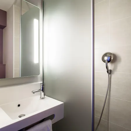 Douai Parc Des Expos Hotel 2*